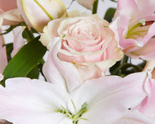 10 Pink Rose & Lilies