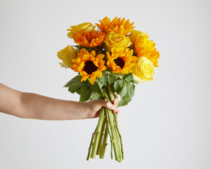 5 Rose & Sunflowers