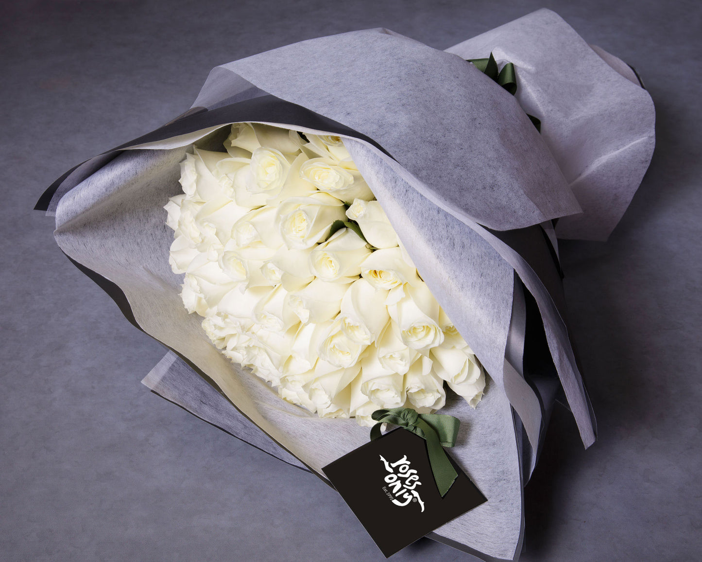 White Magnificent Rose Bouquet