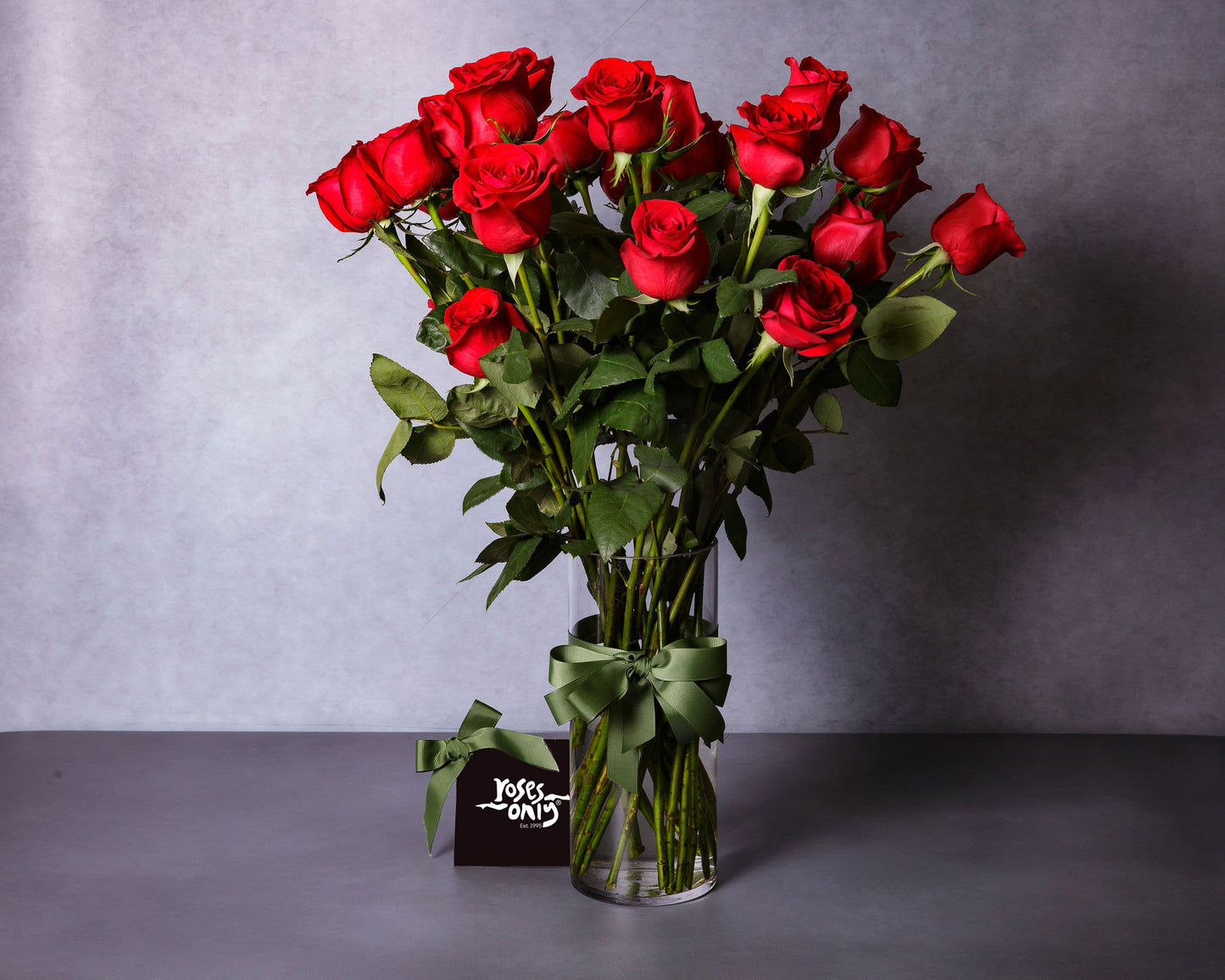 long stemmed red roses