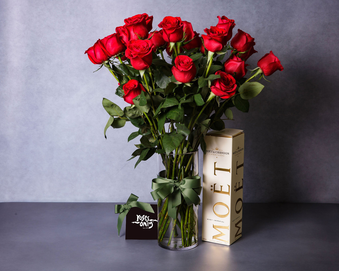 Red Roses & Champagne