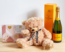 100 Pink Roses, Chocolates, Veuve & Bear