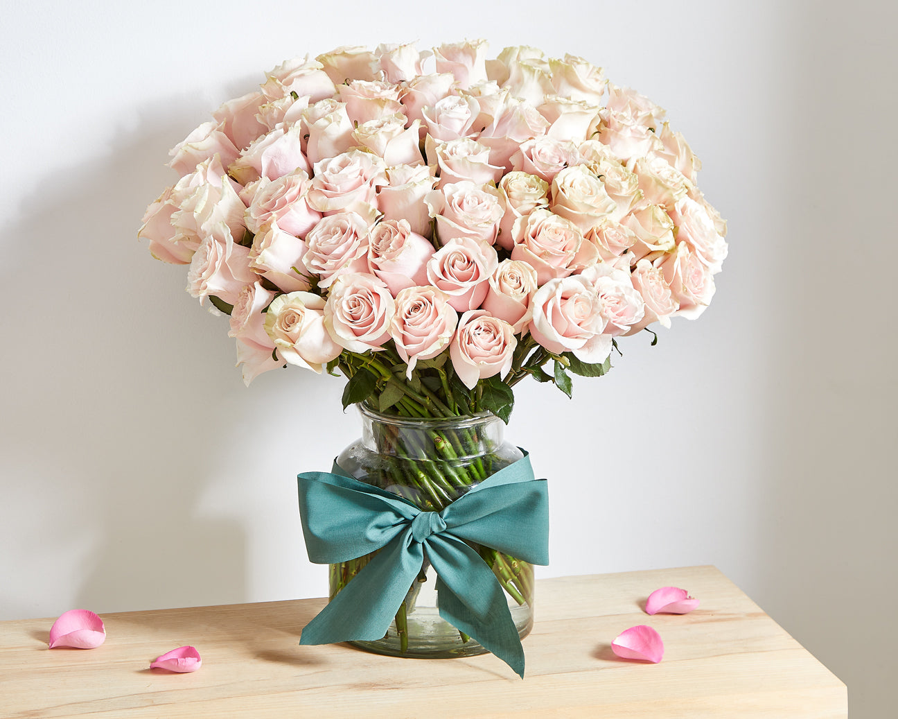 100 Pink Roses | Roses Only UK