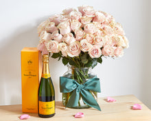 50 Pink Roses & Veuve